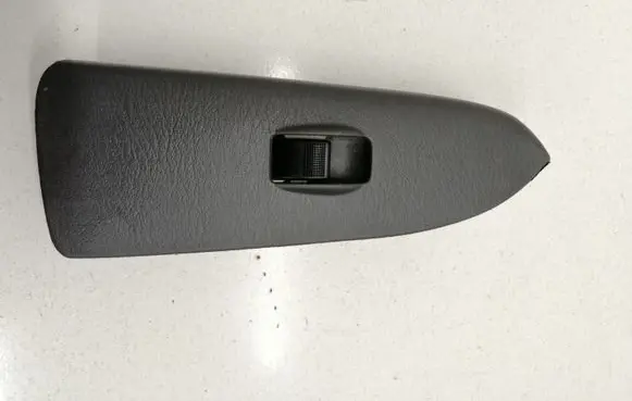 Mazda 323 F Electric window control switch GE4V684