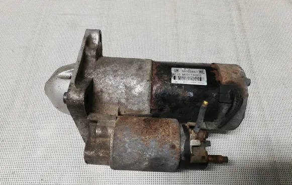 Opel Insignia A Starter motor 55353857