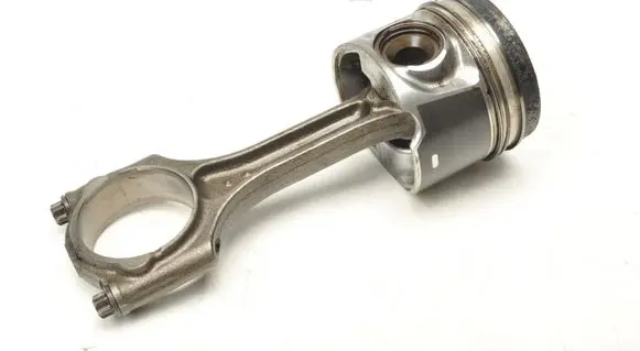 Volvo XC60 Piston with connecting rod 82L175