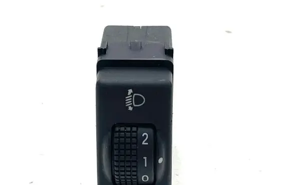 Nissan Qashqai Headlight level height control switch 25190JD000