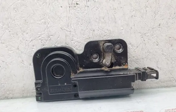 Volkswagen Touareg I Tailgate/trunk/boot lock/catch/latch 7L0827511E