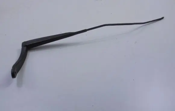 Renault Megane II Front wiper blade arm 8200417219