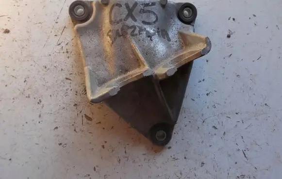 Mazda CX-5 Gearbox mounting bracket 097809097