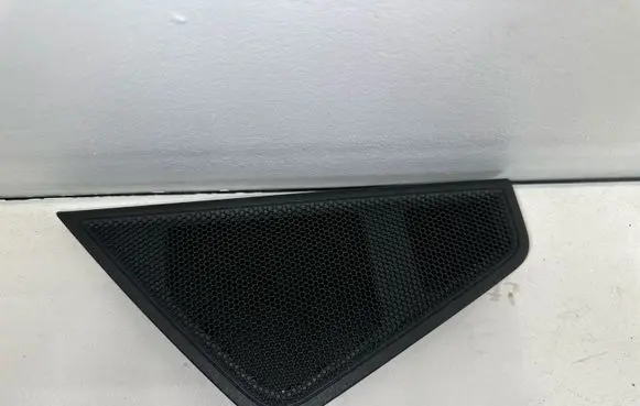 Porsche Cayenne (9Y0 9Y3) Rear door speaker cover trim 9Y0868960