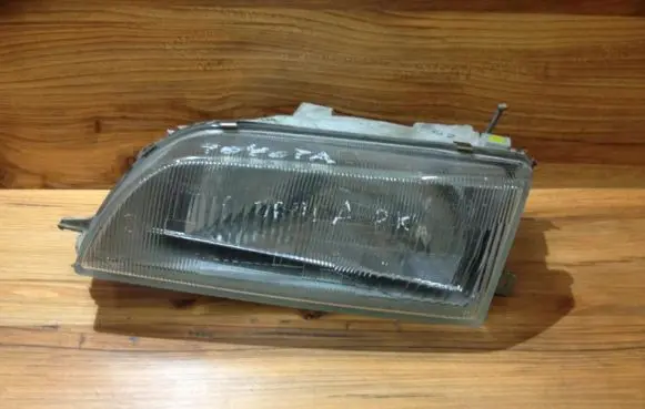 Toyota Corolla E100 Headlight/headlamp