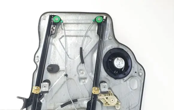 Volkswagen Transporter - Caravelle T5 Front door electric window regulator 7H0837729G