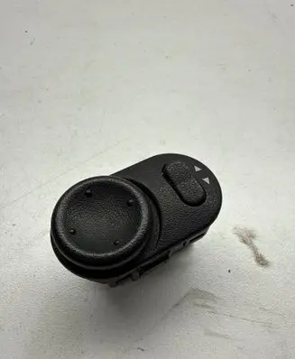Opel Zafira A Wing mirror switch 09226861