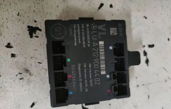 Mercedes-Benz E C207 W207 Door control unit/module A2128203926 A2129028001 A2129004402