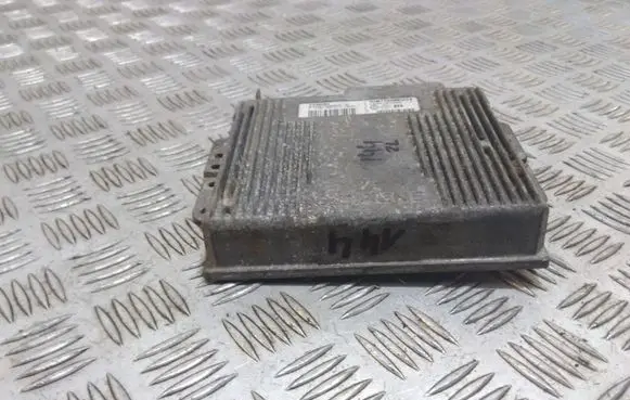 Renault Megane II Engine control unit/module 7700101602 7700861024