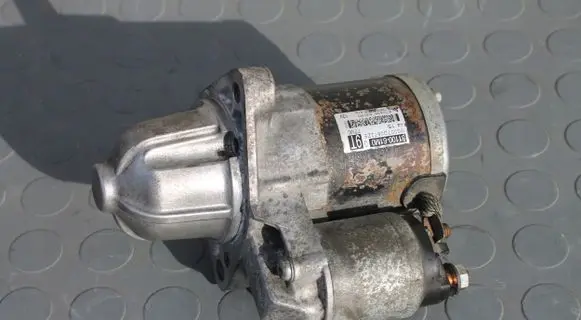 Suzuki SX4 S-Cross Starter motor 3110061M0