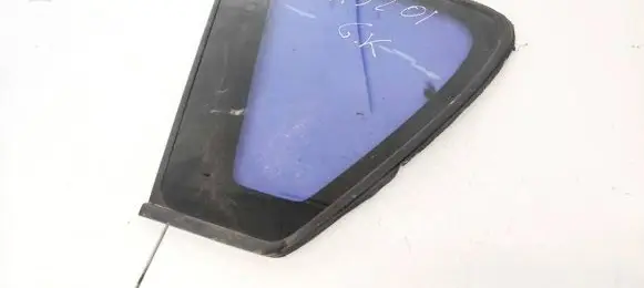 Toyota Corolla Verso E121 Rear side window