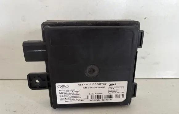 Ford Kuga II Blind spot module DV6T14C689BB