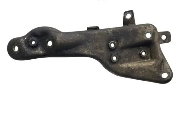 Mercedes-Benz Vito Viano W639 Engine mounting bracket A6510901041