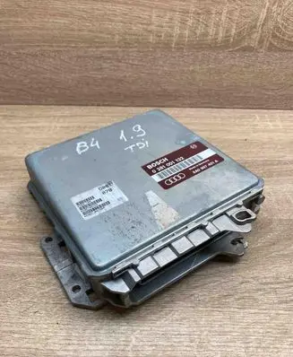 Audi 80 90 S2 B4 Engine control unit/module ECU 8A0907401A 0281001132