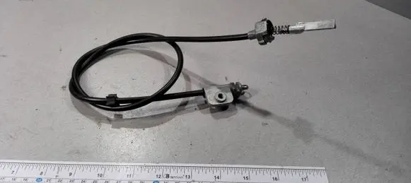 Volkswagen PASSAT B5.5 Gear shift cable linkage 8D1713575