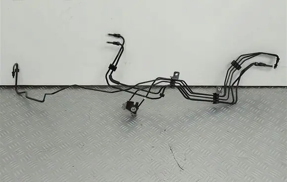 KIA Ceed Fuel line pipe 27051907381