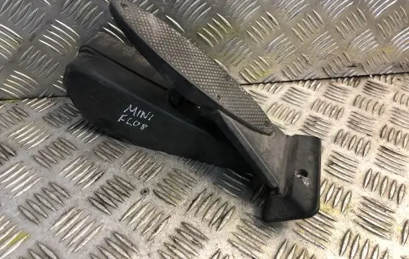 Mini One - Cooper Coupe R56 Accelerator throttle pedal