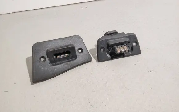 Volkswagen Transporter - Caravelle T5 Sliding door contact joint 7H0907496A 7H0907438