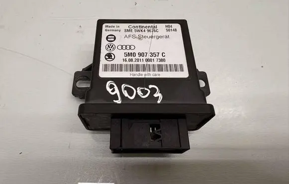 Volkswagen Golf VI Light module LCM 5M0907357C