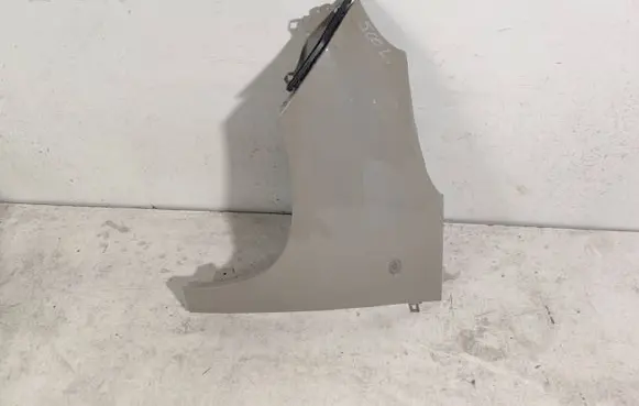 Fiat 500L Fender