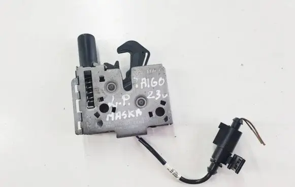 Volkswagen Taigo Engine bonnet/hood hinges