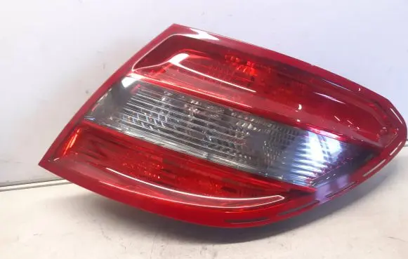Mercedes-Benz C W204 Rear/tail lights 2048203064