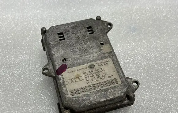 Audi A6 S6 C6 4F Headlight ballast module Xenon 4F0941329 5DF00870410