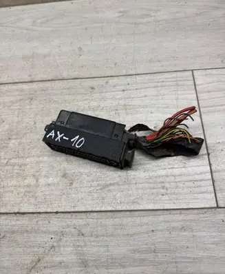 Volkswagen Touran I ABS module connector plug 