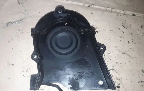 KIA Carens I Timing belt guard (cover) 2136027000