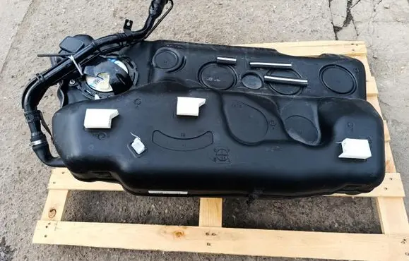 Ford Maverick Fuel tank 