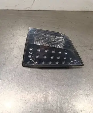 Mitsubishi Outlander Tailgate rear/tail lights 1146356R 1784