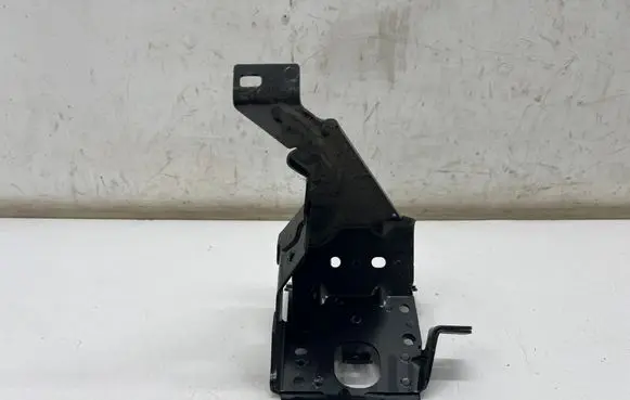 Renault Austral Other body part 671B87145R 671D67573R