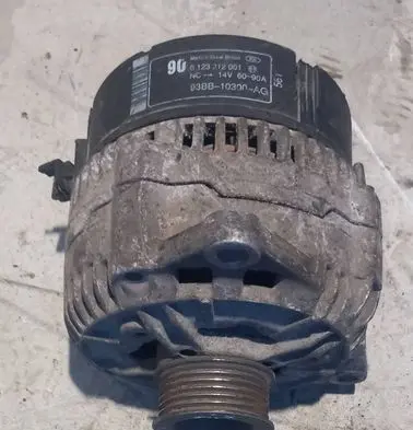Ford Mondeo MK II Generator/alternator 93BB10300AG 0123212001