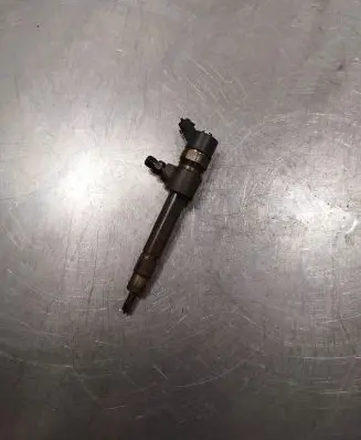 Suzuki SX4 Fuel injector 0445110276