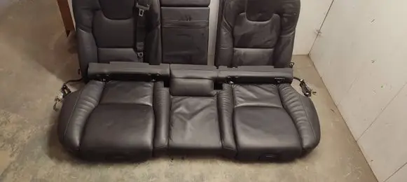 Volvo S90, V90 Second row seats 31685071