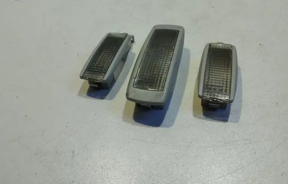 Volkswagen PASSAT B5 Other interior light 3B0947113