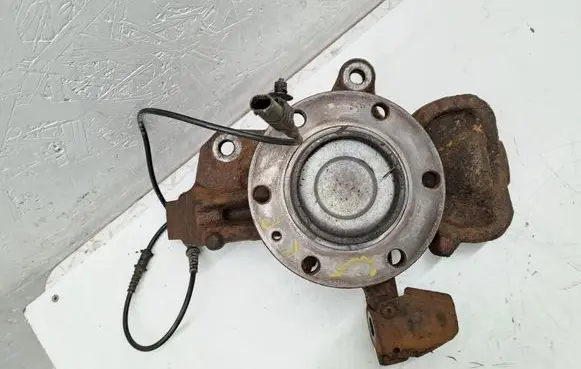 Volkswagen Crafter Front wheel hub A9065400317