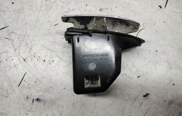 Mercedes-Benz E W211 Rear door ashtray 2118100133