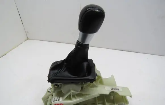 Volvo V60 Gear selector 31325373 00175242