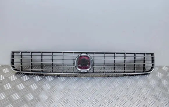 Fiat Punto (188) Front bumper upper radiator grill 735335775