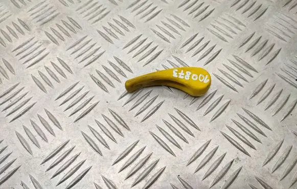 Iveco Daily 6th gen Engine bonnet (hood) release handle 
