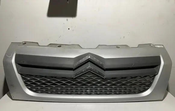 Citroen Jumper Front bumper upper radiator grill 1308069070