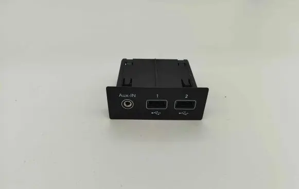 Renault Zoe AUX in-socket connector 280231553r