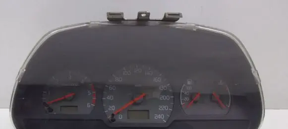 Volvo S40, V40 Speedometer (instrument cluster) 30862228D