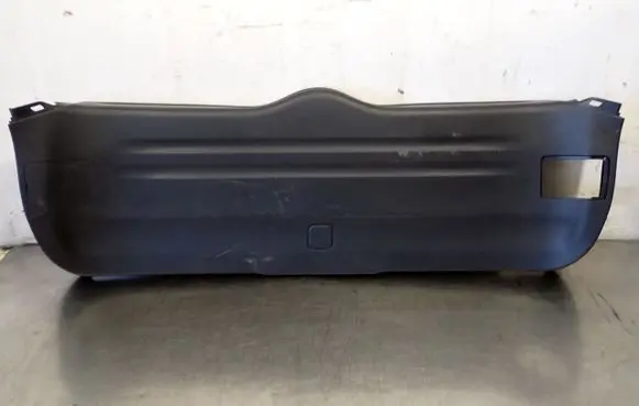 Subaru Impreza III Tailgate trim 