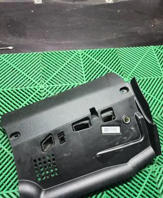 BMW 5 E60 E61 Dashboard lower bottom trim panel 10822910 9166705