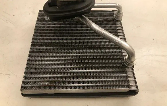 Air conditioning (A/C) radiator (interior)