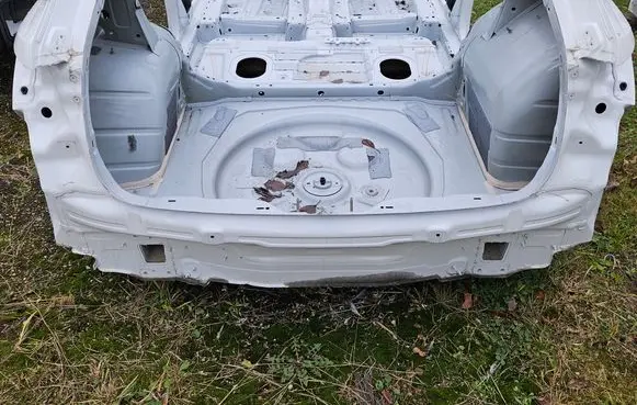 Audi Q3 F3 Rear bodywork 