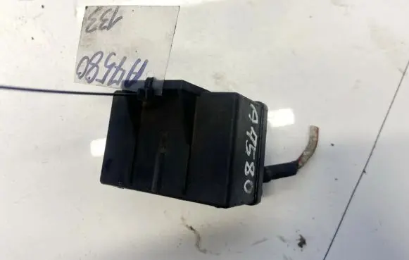 Glow plug pre-heat relay