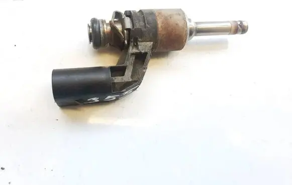 Skoda Yeti (5L) Fuel injector 285a11